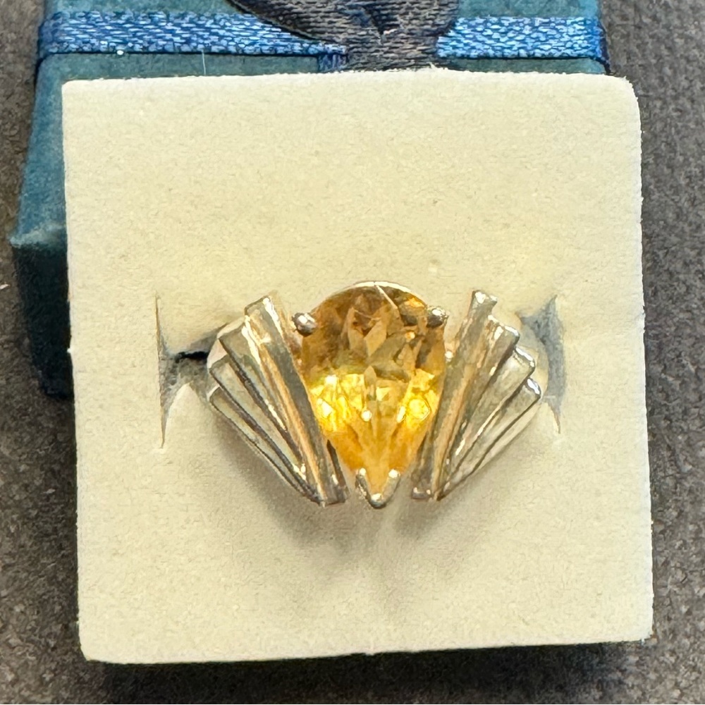 Yellow topaz ring